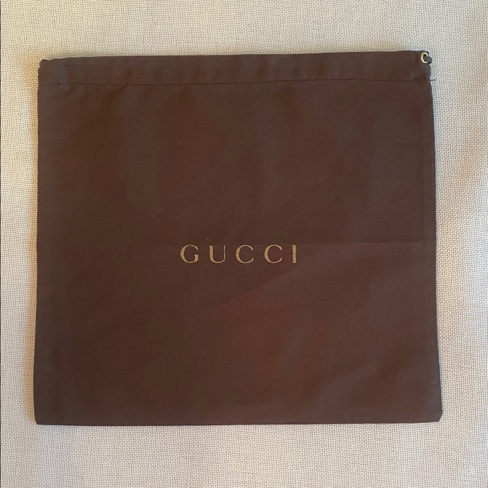 Gucci • Drawstring Dust Bag